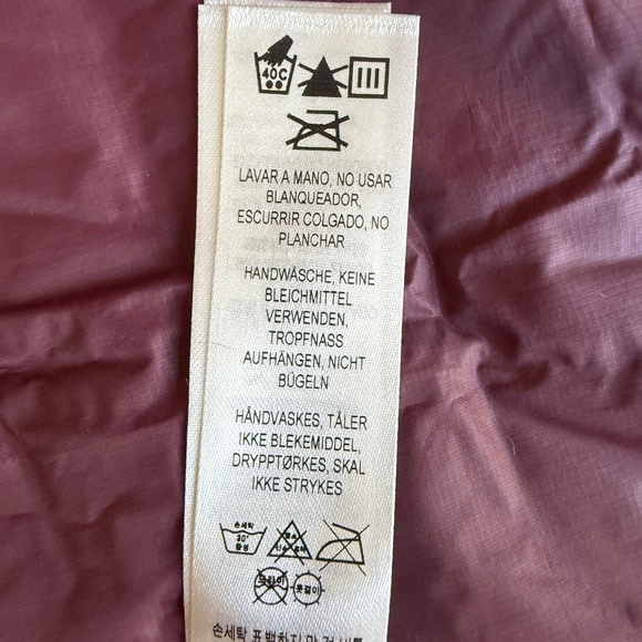 NWT - Patagonia AlpLight Down Jacket S - Picture 16 of 16